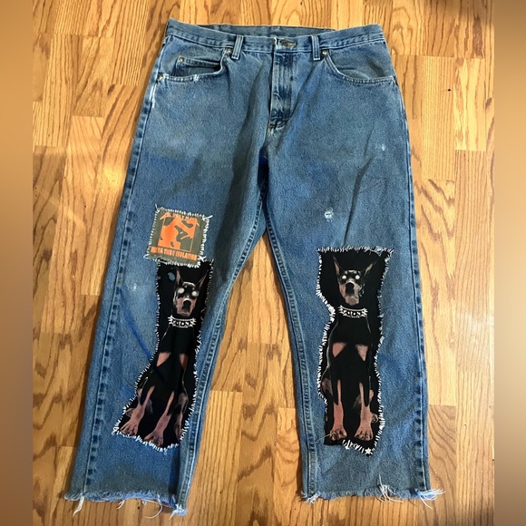 Hand Sewn Patched Baggy Jeans Wrangler Brand Waist: 36 Length: 30ish - Picture 5 of 5